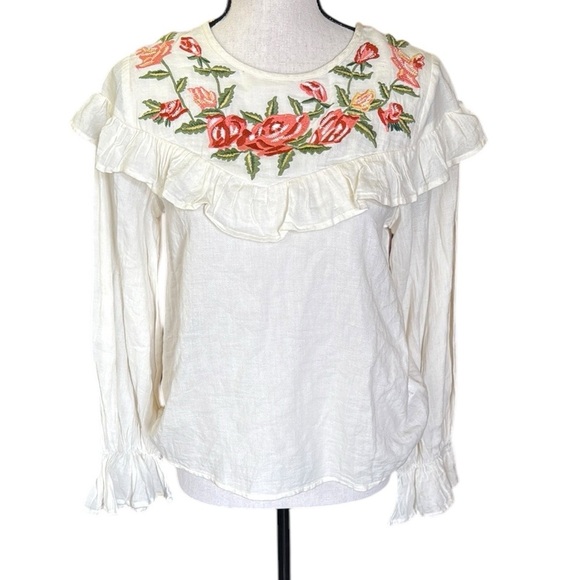 NWT THML Floral Embroidered ruffle top ruched sleeve boho Blouse prairie cottage - Picture 1 of 9